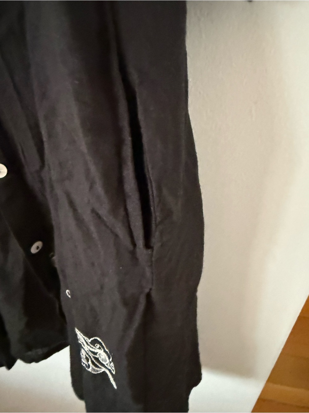 🇨🇦Papa Vancouver Black Embroidered Button-Up Longline Tunic Shirt - Picture 5 of 5